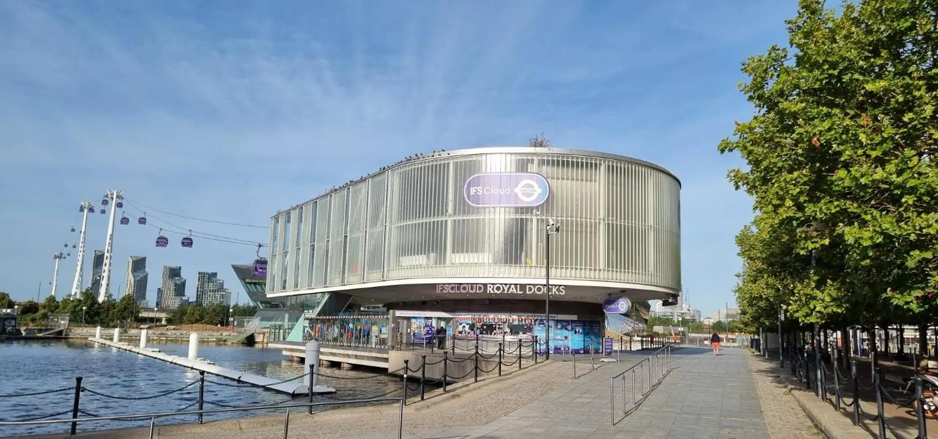 New The Viewpoint Modern 2 Bed Near O2 And Excel Ideal For Business And Long Stays London 0*,