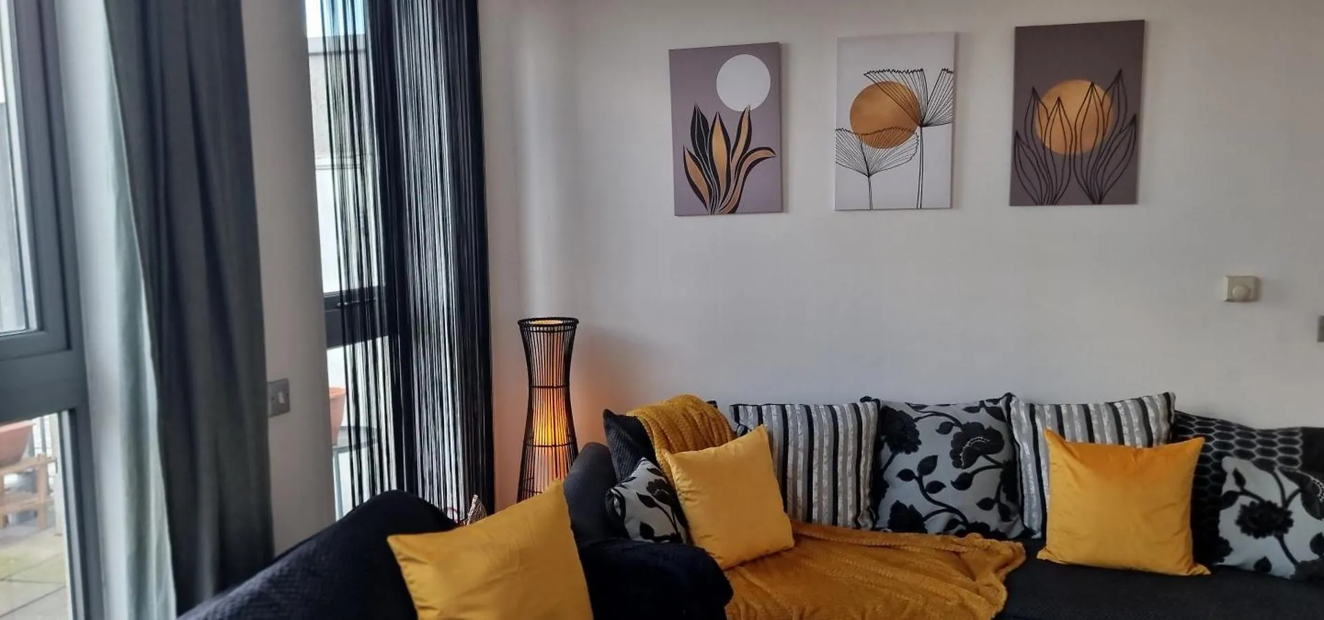Apartment New The Viewpoint Modern 2 Bed Near O2 And Excel Ideal For Business And Long Stays London