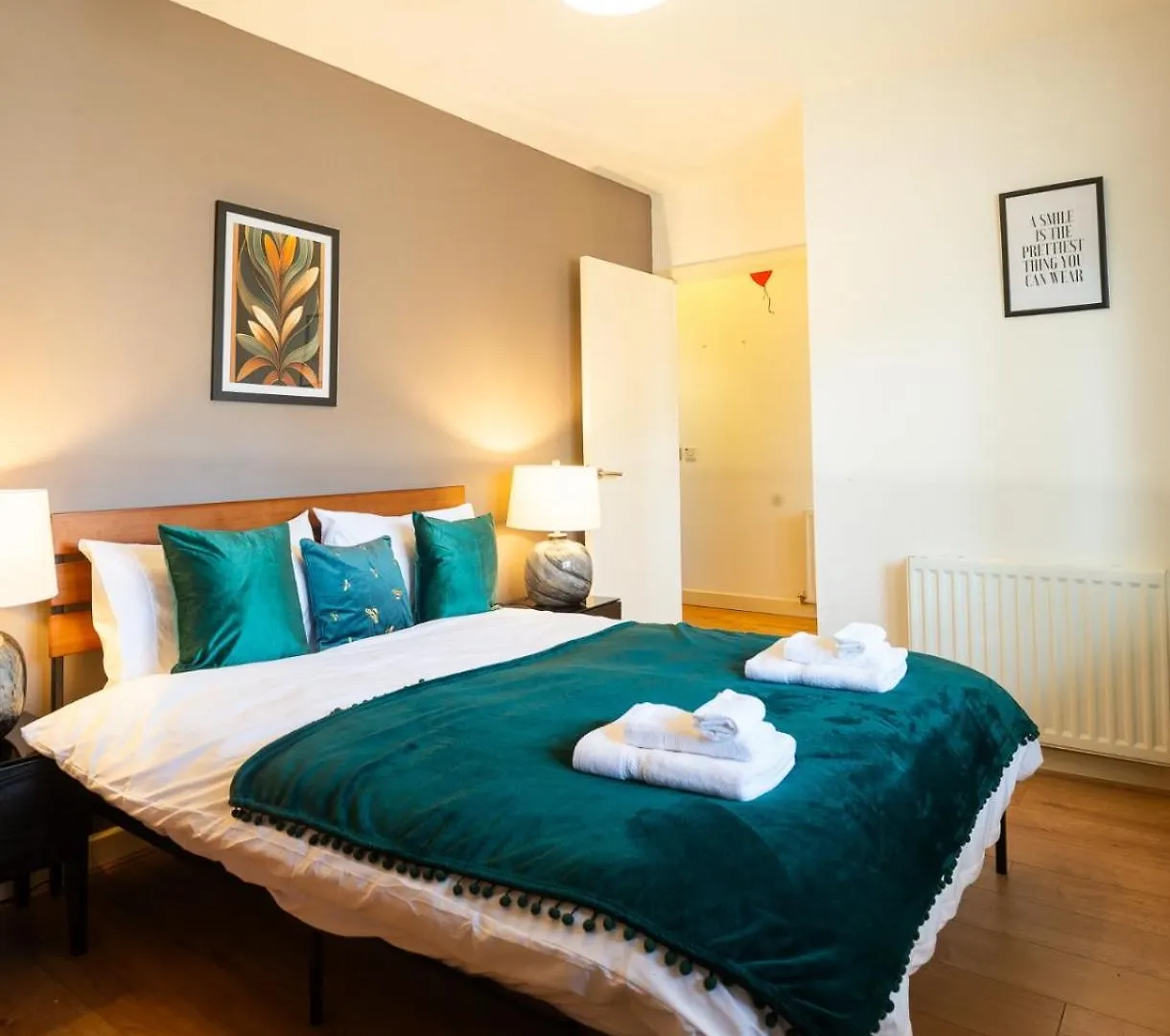 New The Viewpoint Modern 2 Bed Near O2 And Excel Ideal For Business And Long Stays London 0*,  United Kingdom