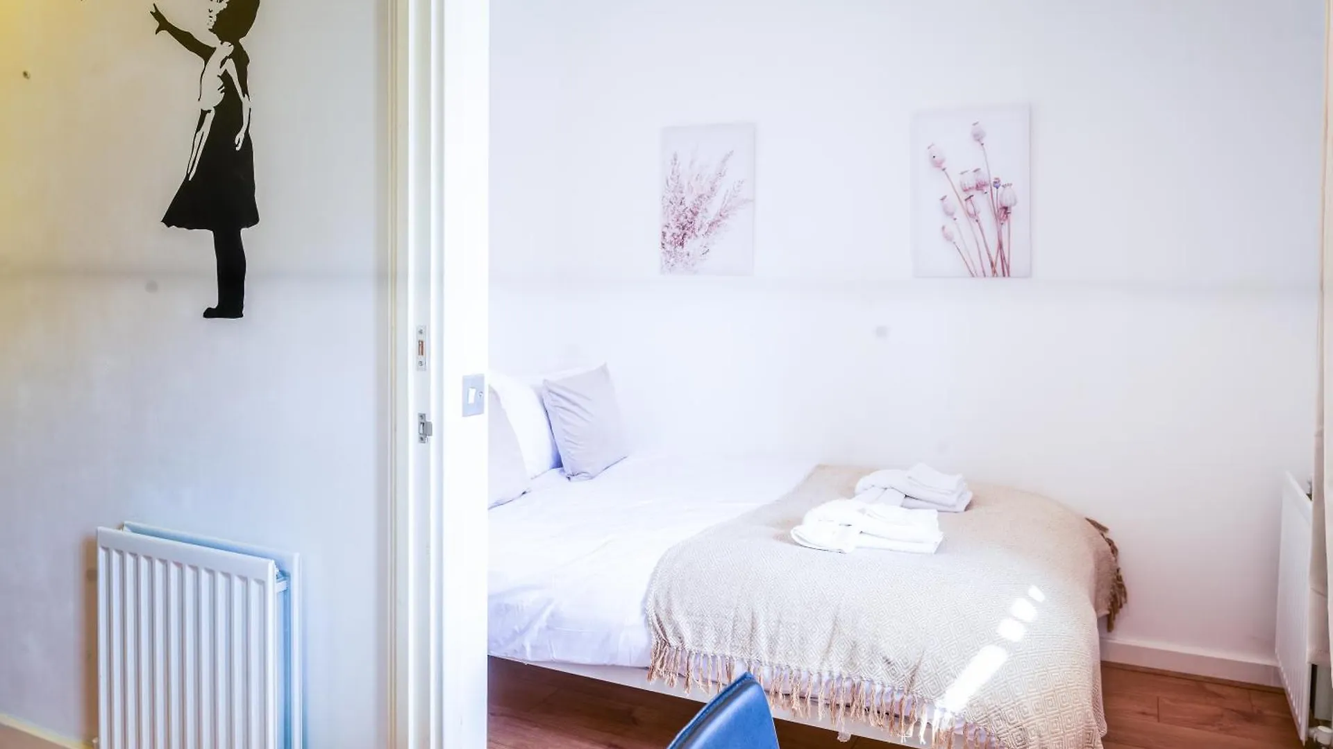 New The Viewpoint Modern 2 Bed Near O2 And Excel Ideal For Business And Long Stays London 0*,