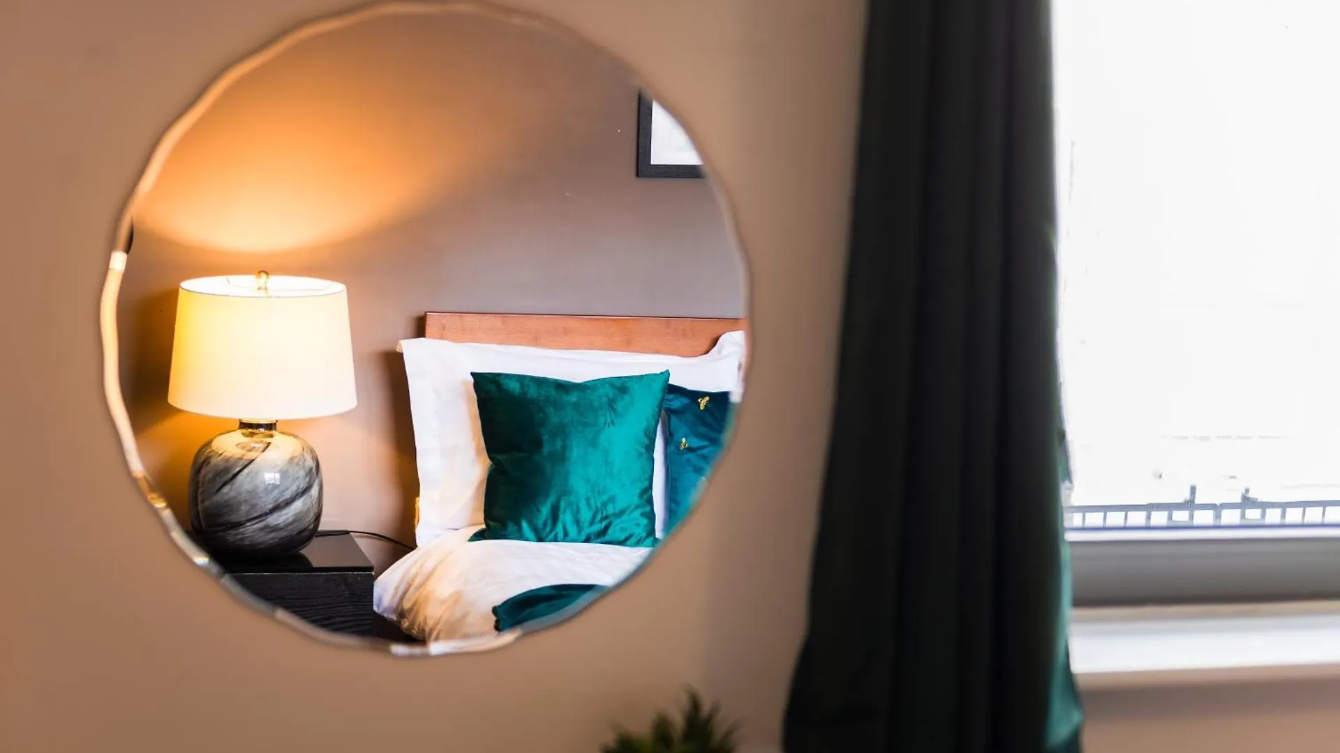 Apartment New The Viewpoint Modern 2 Bed Near O2 And Excel Ideal For Business And Long Stays London