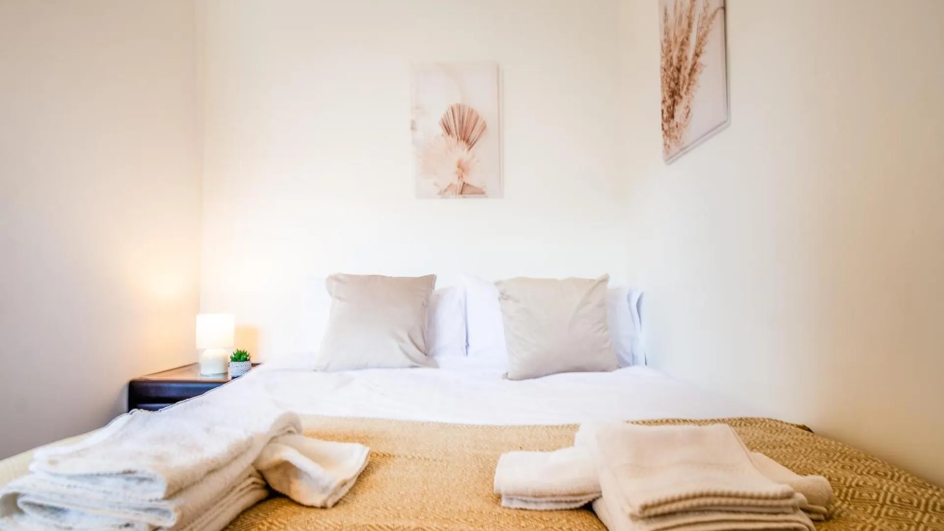 New The Viewpoint Modern 2 Bed Near O2 And Excel Ideal For Business And Long Stays London Apartment