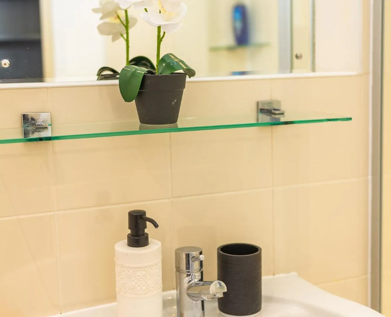 New The Viewpoint Modern 2 Bed Near O2 And Excel Ideal For Business And Long Stays London Apartment